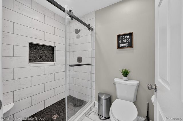 240 Rosebud Court, Walled Lake, MI 48390
