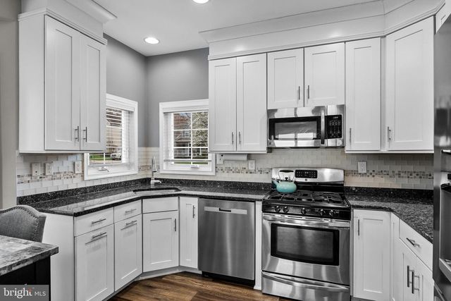 53 CRANBERRY LN, Delran, NJ 08075