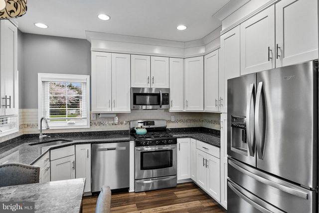 53 CRANBERRY LN, Delran, NJ 08075