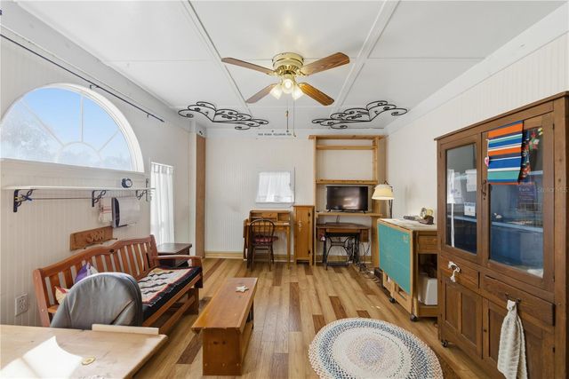 26510 SW 4TH AVENUE, Newberry, FL 32669