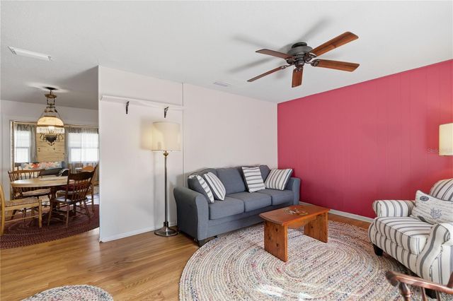 26510 SW 4TH AVENUE, Newberry, FL 32669