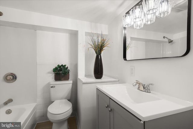 5019 MIDWOOD AVE, Baltimore, MD 21212