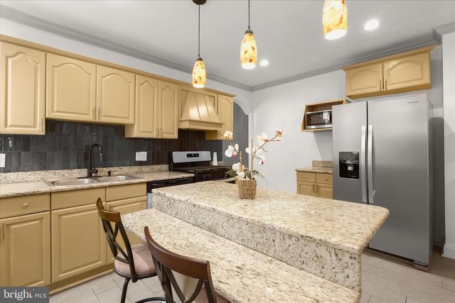 5019 MIDWOOD AVE, Baltimore, MD 21212