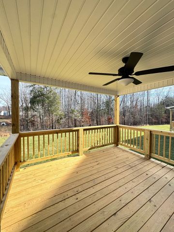 1121 Black Rock Rd, Clarksville, TN 37040