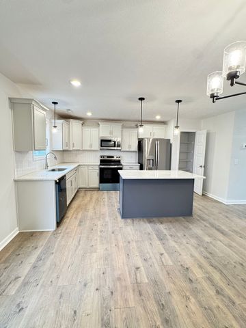 1121 Black Rock Rd, Clarksville, TN 37040