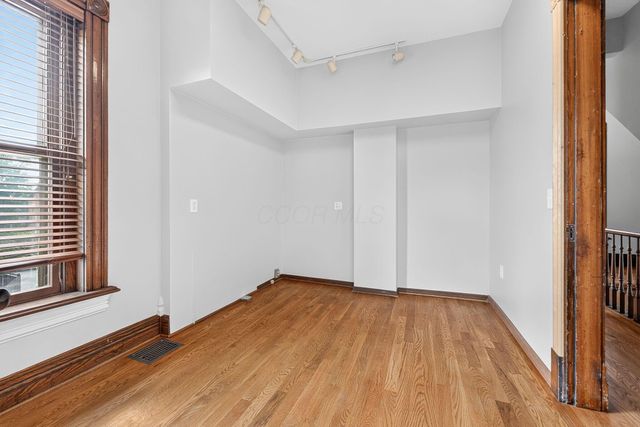 529 S 3rd Street, Columbus, OH 43215