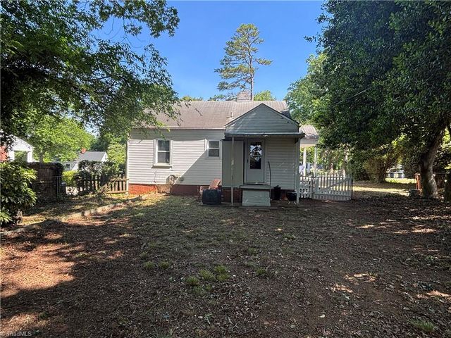 3101 Peebles Drive, Greensboro, NC 27403