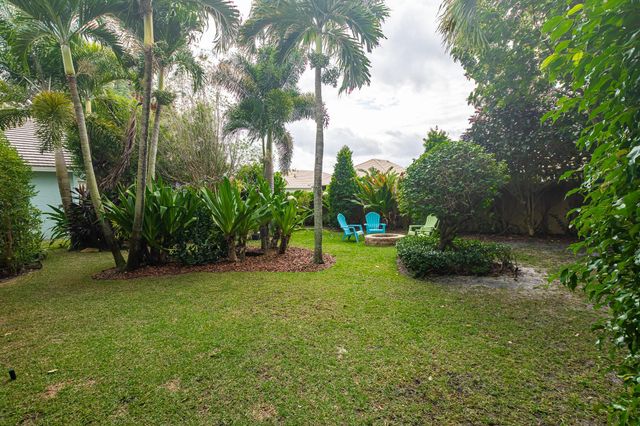 119 NW Willow Grove Avenue, Port St Lucie, FL 34986