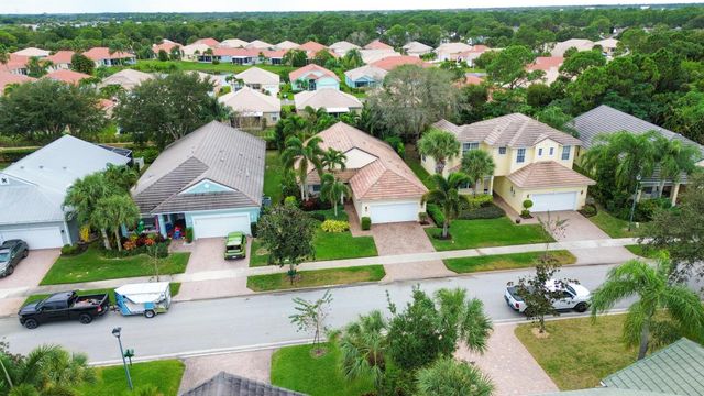 119 NW Willow Grove Avenue, Port St Lucie, FL 34986