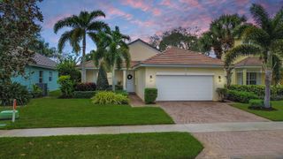 119 NW Willow Grove Avenue, Port St Lucie, FL 34986