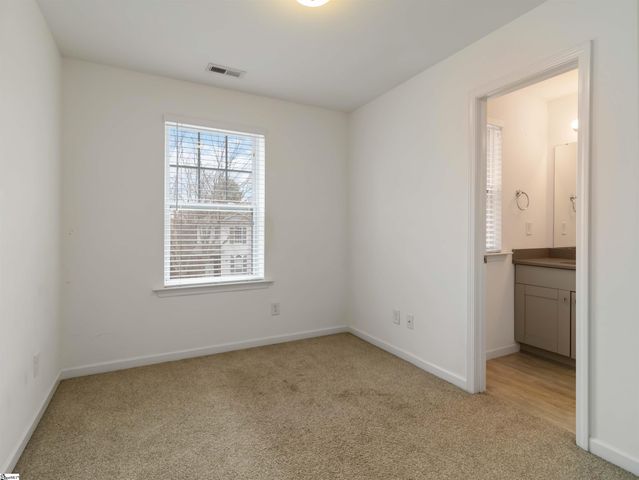 83 Huntress Drive, Greer, SC 29651