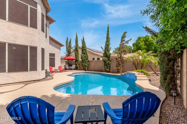 2859 E MILLBRAE Lane, Gilbert, AZ 85234