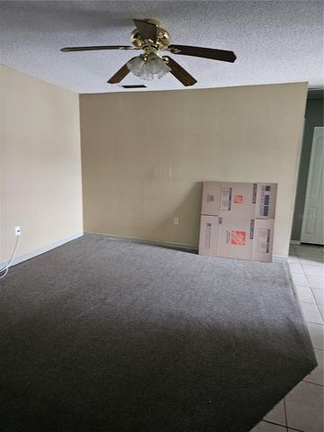 569 HUNTER CIRCLE, Kissimmee, FL 34758