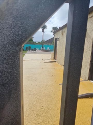 569 HUNTER CIRCLE, Kissimmee, FL 34758