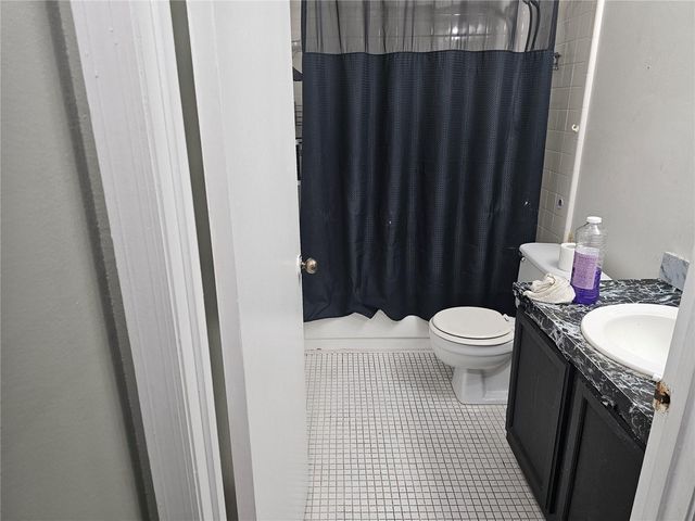 569 HUNTER CIRCLE, Kissimmee, FL 34758