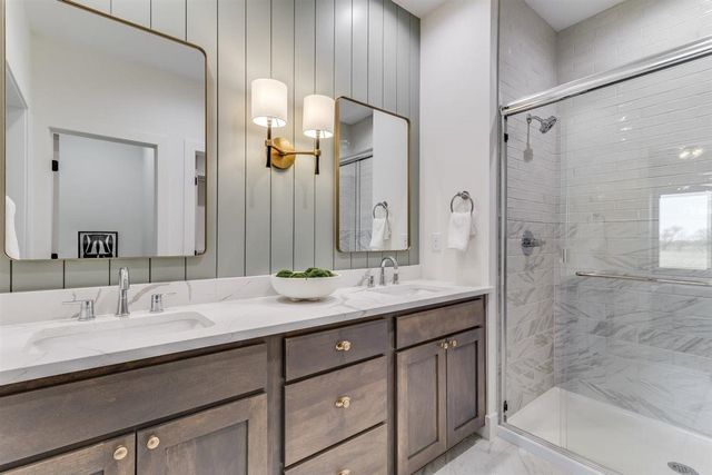 265 N Ciderbluff Ct., Wichita, KS 67052