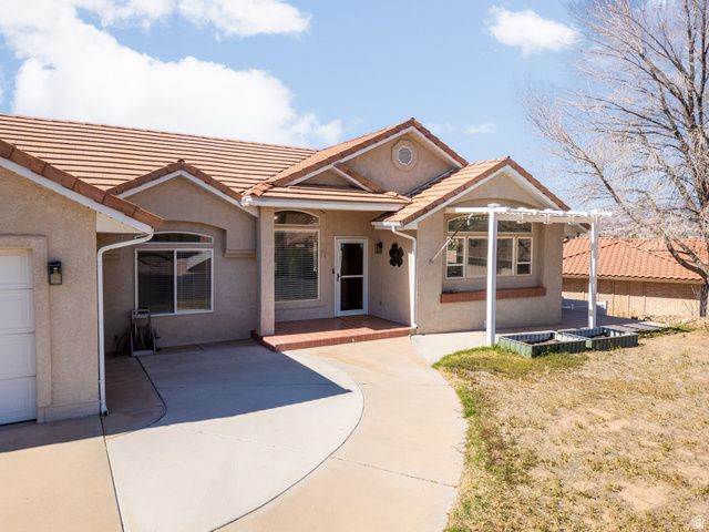 1171 E HUBBARD PL, St. George, UT 84790