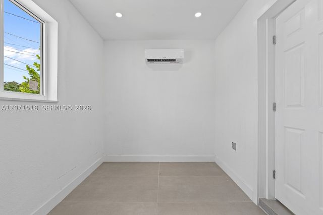 1849 NW 16th St 1, Miami, FL 33125
