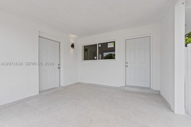 1849 NW 16th St 1, Miami, FL 33125