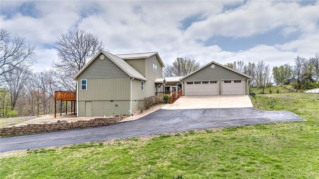 19123 Hill Road, Springdale, AR 72764