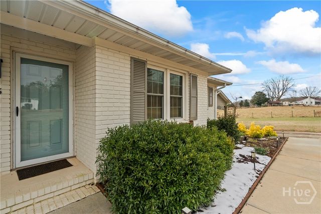 555 Hubbard Road, Carnesville, GA 30521