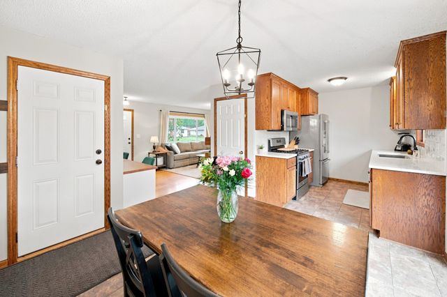 14615 Delft Avenue W, Rosemount, MN 55068