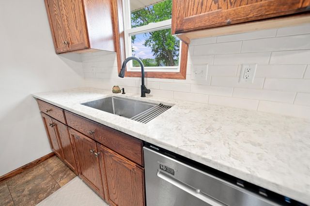 14615 Delft Avenue W, Rosemount, MN 55068
