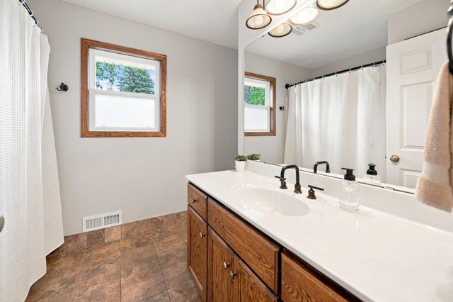 14615 Delft Avenue W, Rosemount, MN 55068