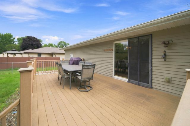 14615 Delft Avenue W, Rosemount, MN 55068