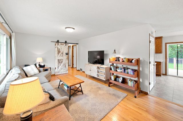 14615 Delft Avenue W, Rosemount, MN 55068