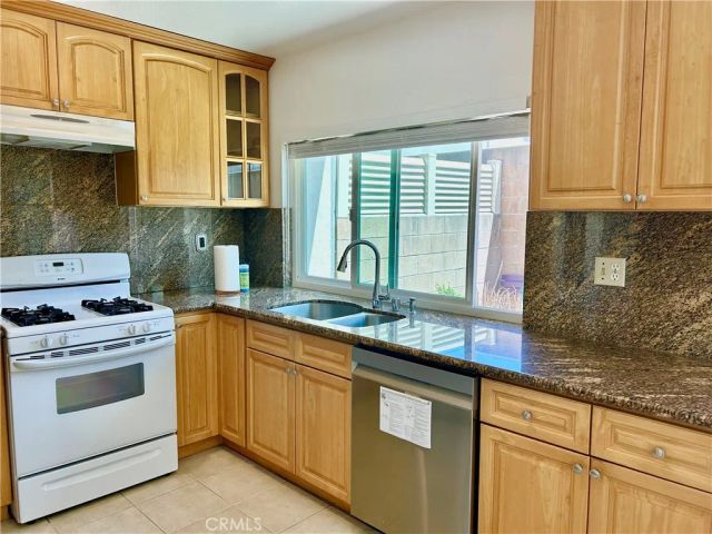 25837 Oak 115, Lomita, CA 90717