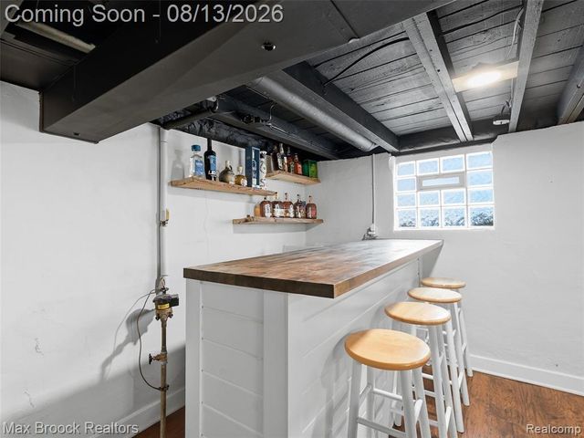 1216 W Windemere Avenue, Royal Oak, MI 48073