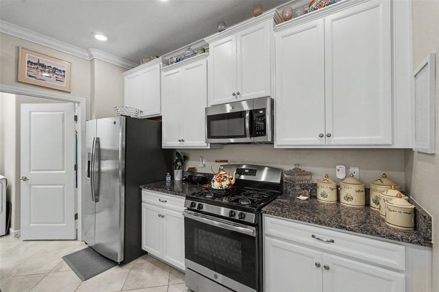 9189 SHADYSIDE LANE, Land O Lakes, FL 34637