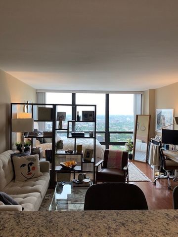 1636 N Wells Street 3414, Chicago, IL 60614