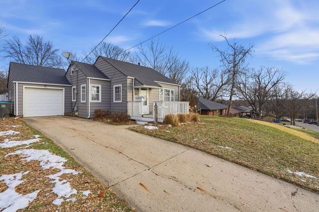 303 Virginia Avenue, Des Moines, IA 50315