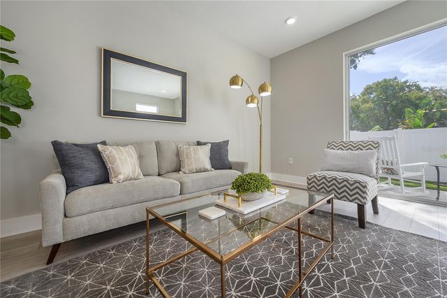 4402 W GRAY STREET 1, Tampa, FL 33609