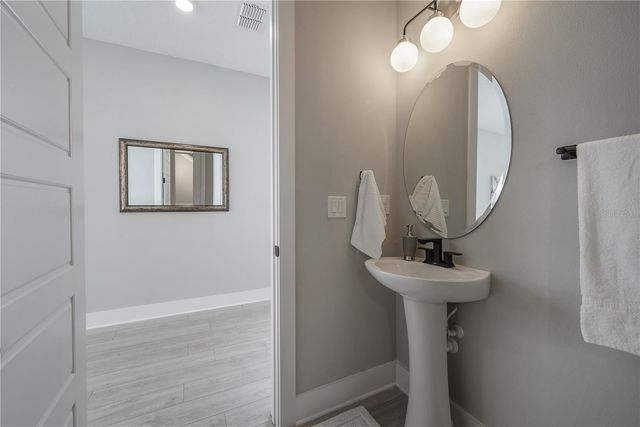 4402 W GRAY STREET 1, Tampa, FL 33609