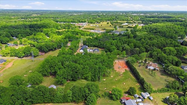 260 Wedgewood Road, Inman, SC 29349