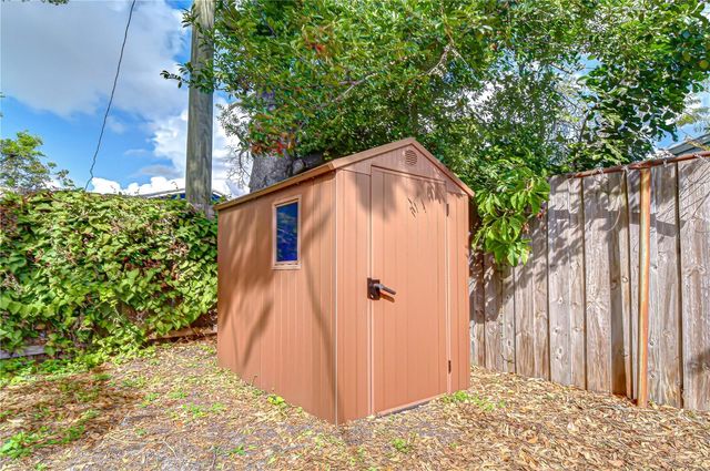 1611 28TH STREET S, St Petersburg, FL 33712