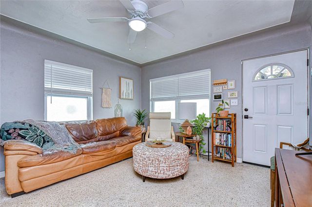 1611 28TH STREET S, St Petersburg, FL 33712