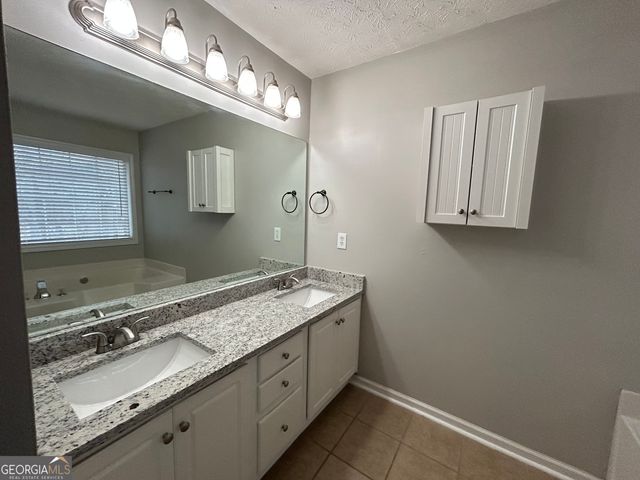 5774 Tattersall Terrace, Sugar Hill, GA 30518