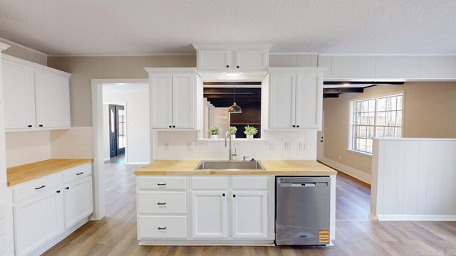 35 Forrest Court, Conway, AR 72034