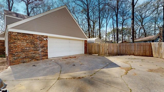 35 Forrest Court, Conway, AR 72034