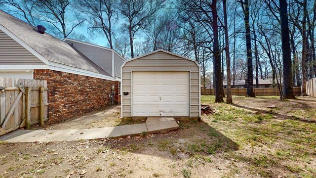 35 Forrest Court, Conway, AR 72034