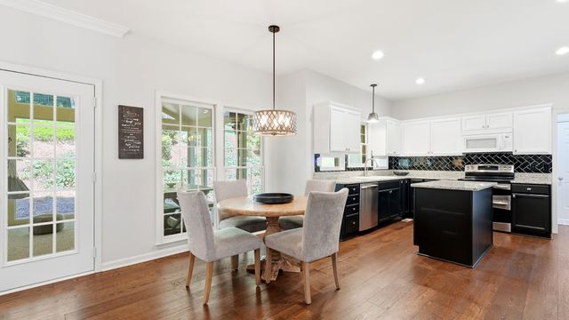 216 Winter Hill Rd, Franklin, TN 37069