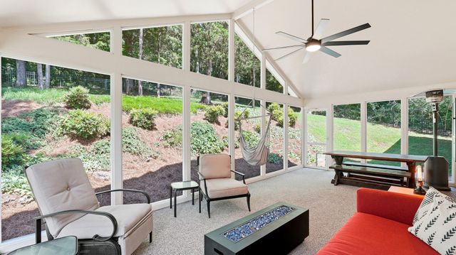 216 Winter Hill Rd, Franklin, TN 37069