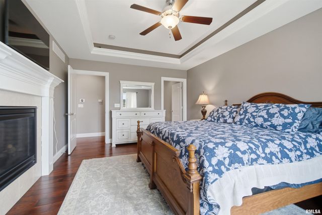 2612 W Lake Pointe Terrace, Peoria, IL 61614