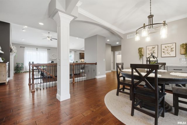 2612 W Lake Pointe Terrace, Peoria, IL 61614