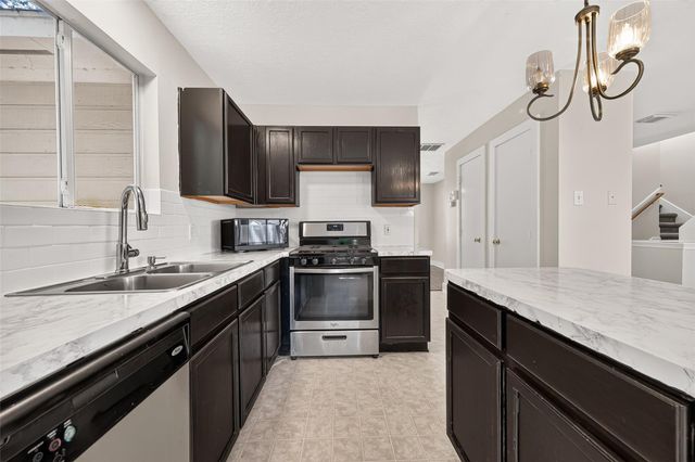 18174 Woodsdale Court, Porter, TX 77365