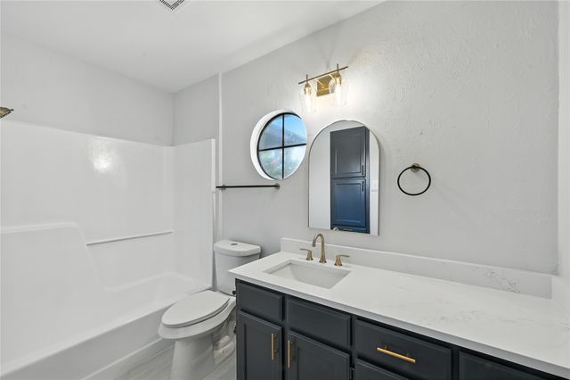 5717 Red Cactus Court, Arlington, TX 76017